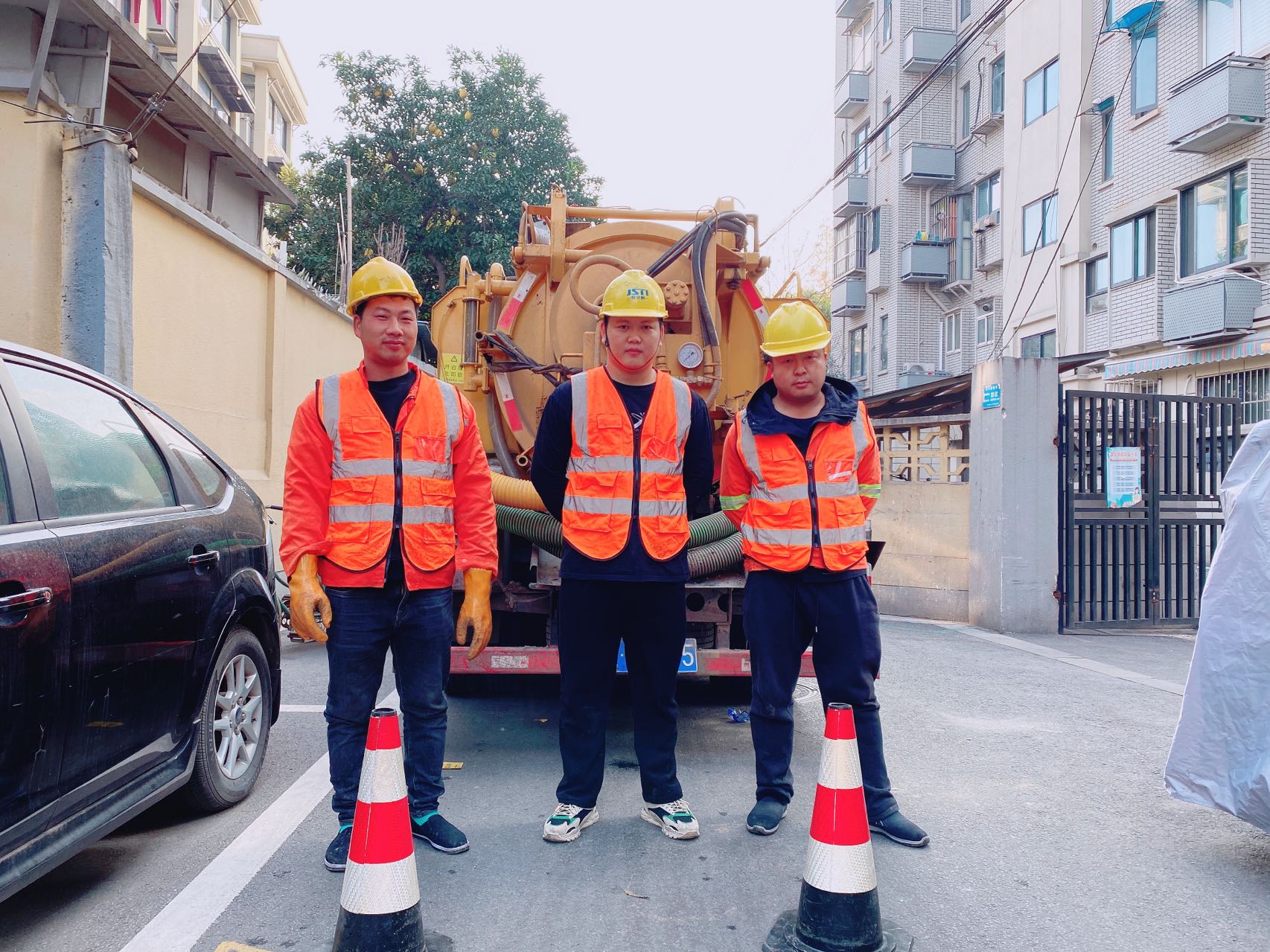 傅厚岗南京某小区管道清淤检测施工
